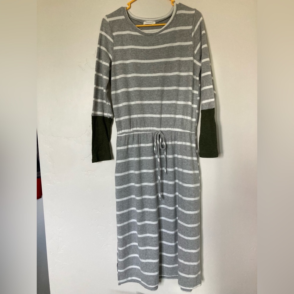 Reborn J Tall Sweater Dress with Sinched Waist